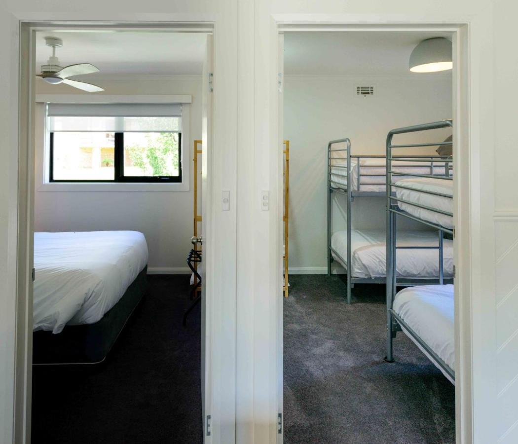 סט הלנס Georges Bay Apartments מראה חיצוני תמונה